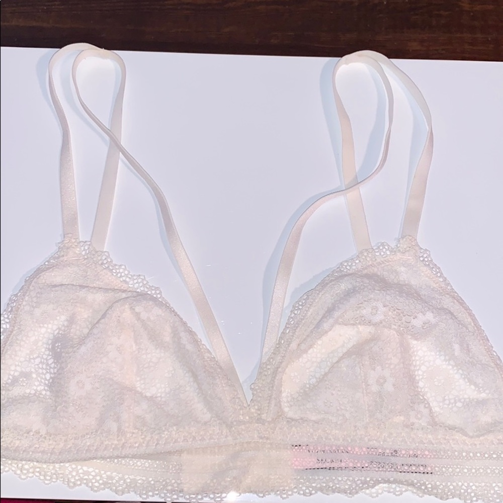 Victorias Secret Lacey bralette